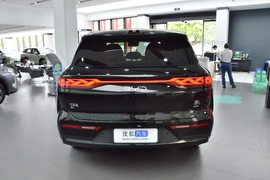 正后