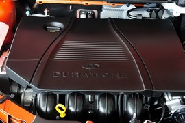 2013款福特福克斯三厢经典1.8L AT时尚型