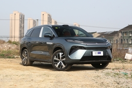 2025款比亚迪唐L EV 600KM四驱激光雷达旗舰型