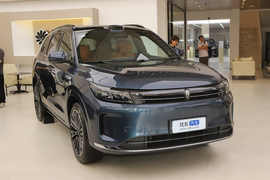 2024款AITO 问界M7 1.5T 智驾四驱Ultra版 5座