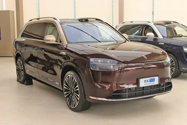 2025款AITO问界M9 增程版 Ultra版 52kWh 5座版