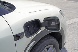 2025款比亚迪元UP 智驾版 401KM 活力版