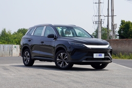 2025款比亚迪宋Pro新能源 第二代 智驾版 DM-i 75KM超越型