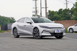 2025款比亚迪 汉L DM-i 200KM激光雷达旗舰型