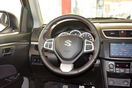 2014款铃木速翼特1.6L手动豪华版