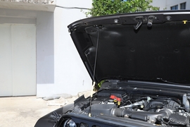 2025款Jeep角斗士 3.6L 侏罗纪世界探索版