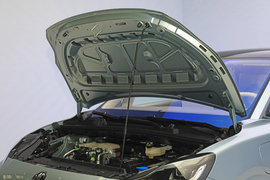 2025款MG4 标准续航 自由版