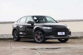 2025款奥迪Q5L Sportback quattro 45周年典藏版 40 TFSI 时尚型