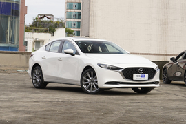 2025款马自达3 昂克赛拉 2.0L 自动质雅版