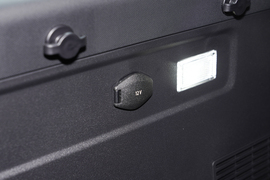 2025款奇瑞风云X3 520致尚版