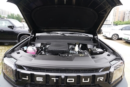 2025款捷途旅行者 1.5TD DCT两驱探索+