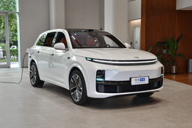 2025款理想L7 Ultra 智能焕新版