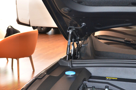 2025款理想L8 Ultra 智能焕新版