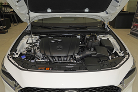 2025款马自达3 昂克赛拉 2.0L 自动质炫版