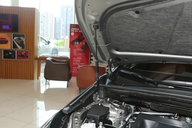 2025款雷克萨斯NX 200 FUN