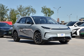 2025款ARCFOX极狐T1 425 MAX