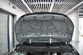 2025款ARCFOX极狐T1 425 MAX