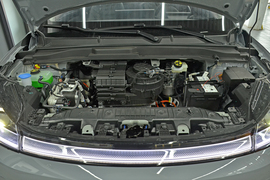 2025款ARCFOX极狐T1 425 MAX