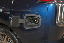 2025款昊铂HL 700 Ultra六座四驱激光雷达版