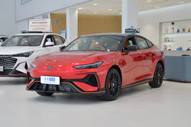 2025款长安UNI-V 第三代 1.5T 500Bar尊贵运动型