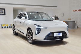 2026款智己LS6 纯电 Max+