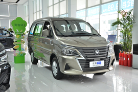 2025款东风风行菱智 M5 1.6L 短轴实用型 5座