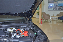 2025款福特蒙迪欧 2.0T EcoBoost E 混动 运动版