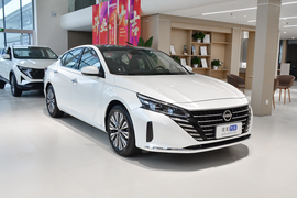 2025款日产天籁 2.0L XL-TLS 悦享版