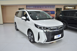 2025款传祺M6 MAX 270T WDCT 豪华版