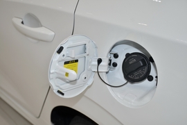 2025款长安逸动 PLUS 1.5L 手动豪华版