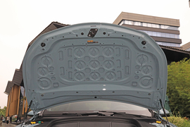 2025款奔驰CLA新能源 300L 超长续航领智版