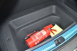 2025款小鹏P7 750 四驱高性能 Ultra