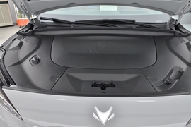 2026款极狐阿尔法T5 纯电 705 元境智行版