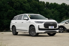 2026款奇瑞瑞虎9 2.0T 双离合两驱豪享版