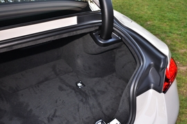 2026款宾利欧陆插电混动 GT 雅度版