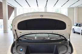 2025款理想i6 两驱标准版