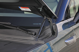 2025款腾势N8L 尊荣型