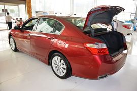 2014款本田雅阁2.4EX豪华版