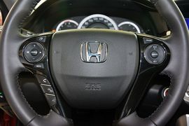 2014款本田雅阁2.4EX豪华版