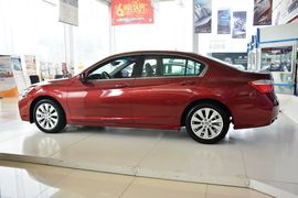 2014款本田雅阁2.4EX豪华版