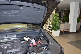 2025款凯迪拉克XT4 28T 两驱豪华型