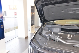 2026款凯迪拉克XT5 2.0T 尊贵型