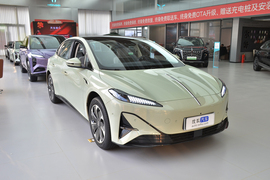 2025款红旗天工05 550智选版