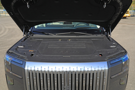 2025款极氪9X Hyper版 70kWh