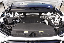2026款奥迪Q5L 豪华动感型 150kW
