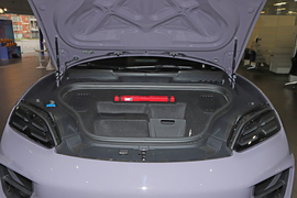 2026款保时捷 Macan 长续航版