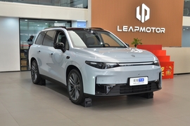 2026款零跑C16 纯电 630激光雷达版 6座