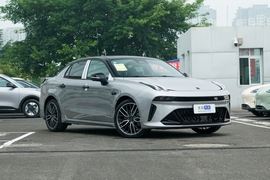 2026款领克03 2.0TD 自动 Ultra