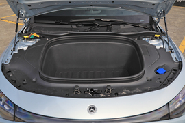 2025款奔驰CLA EV 300L 超长续航版