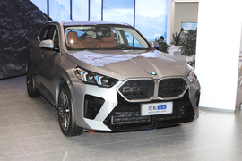 2025款宝马X2 sDrive25i M运动套装
